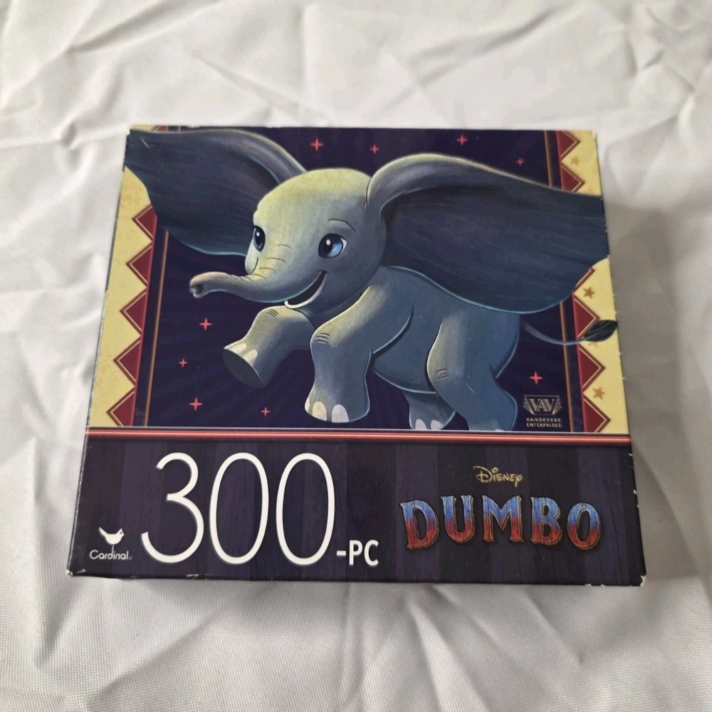 Cardinal Disney Dumbo 300-Piece Interlocking Cardboard Jigsaw Puzzle